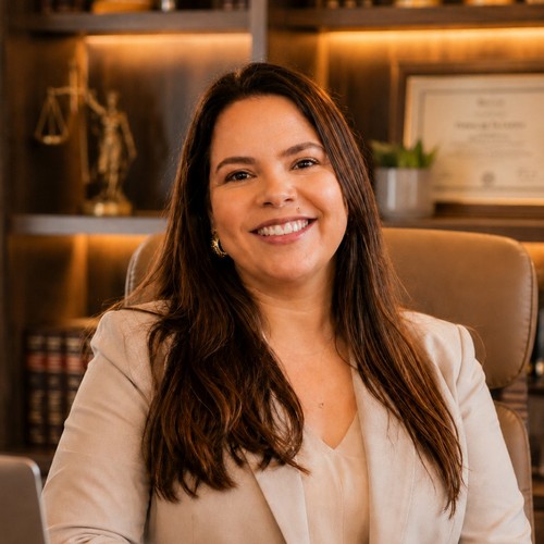 Dra. Michelline Cunha